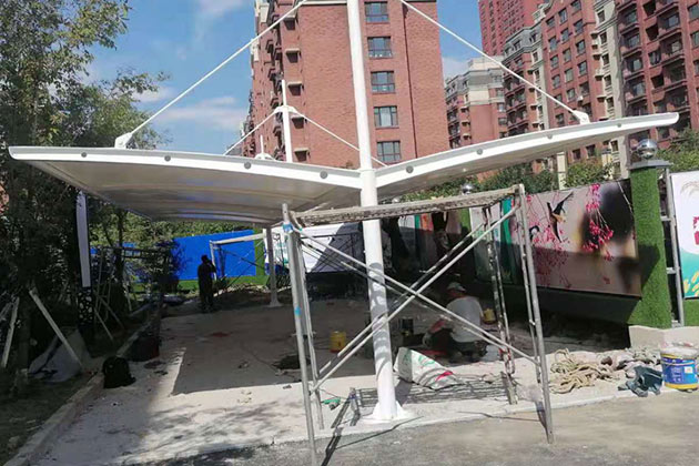 夏季如何多哈爾濱膜結(jié)構(gòu)車棚進(jìn)行維護(hù)呢？